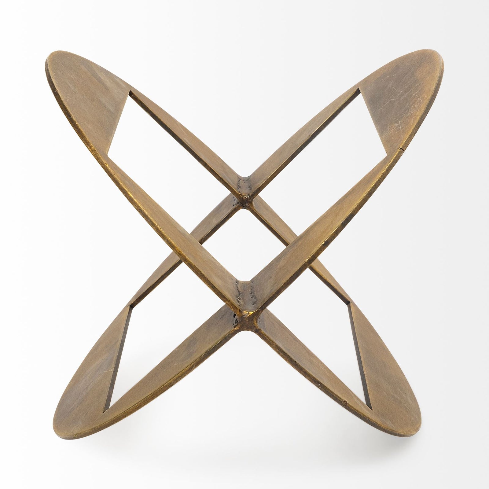 A round,glod metal decorative object with a geometric design.